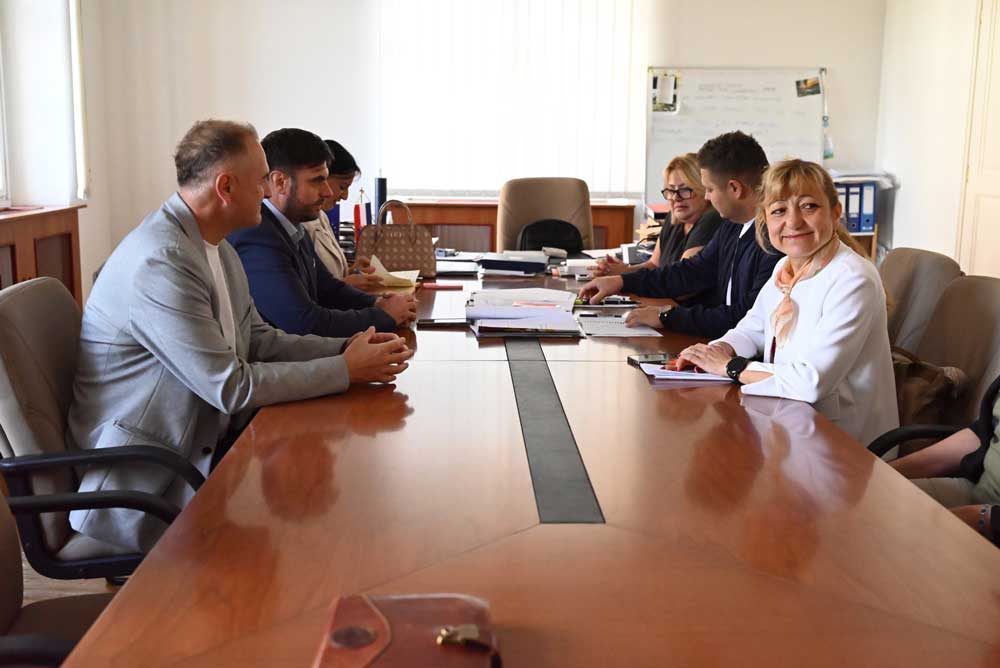 Radni sastanak župana i gradonačelnika Hrvatske Kostajnice na temu Kestenijade i promocija kostajničkog kraja