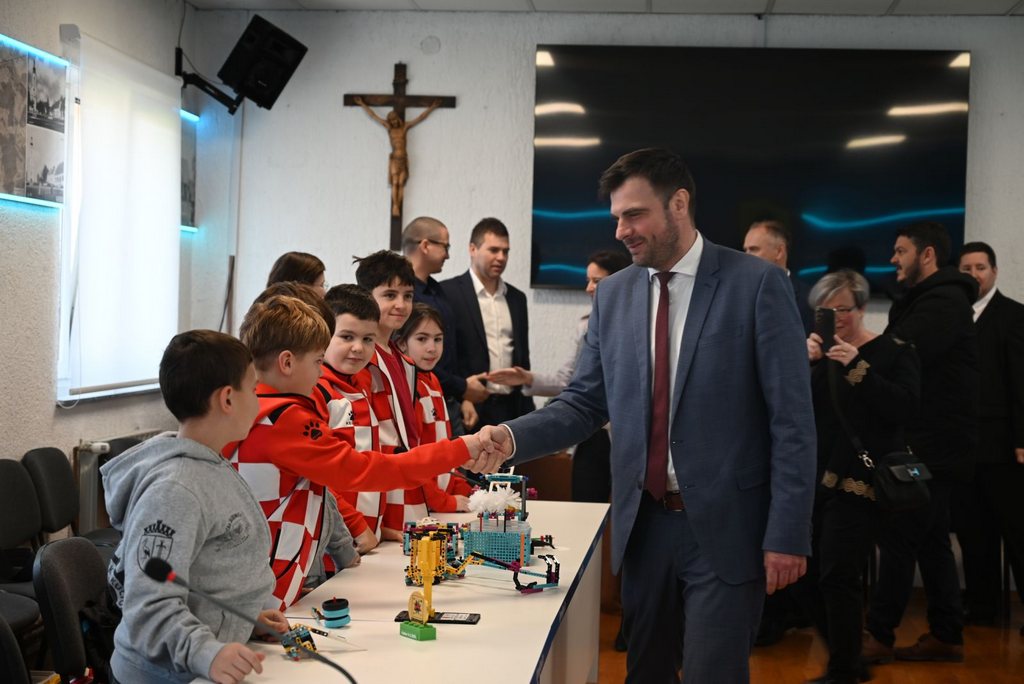 pocetak_Skolske_godine0002