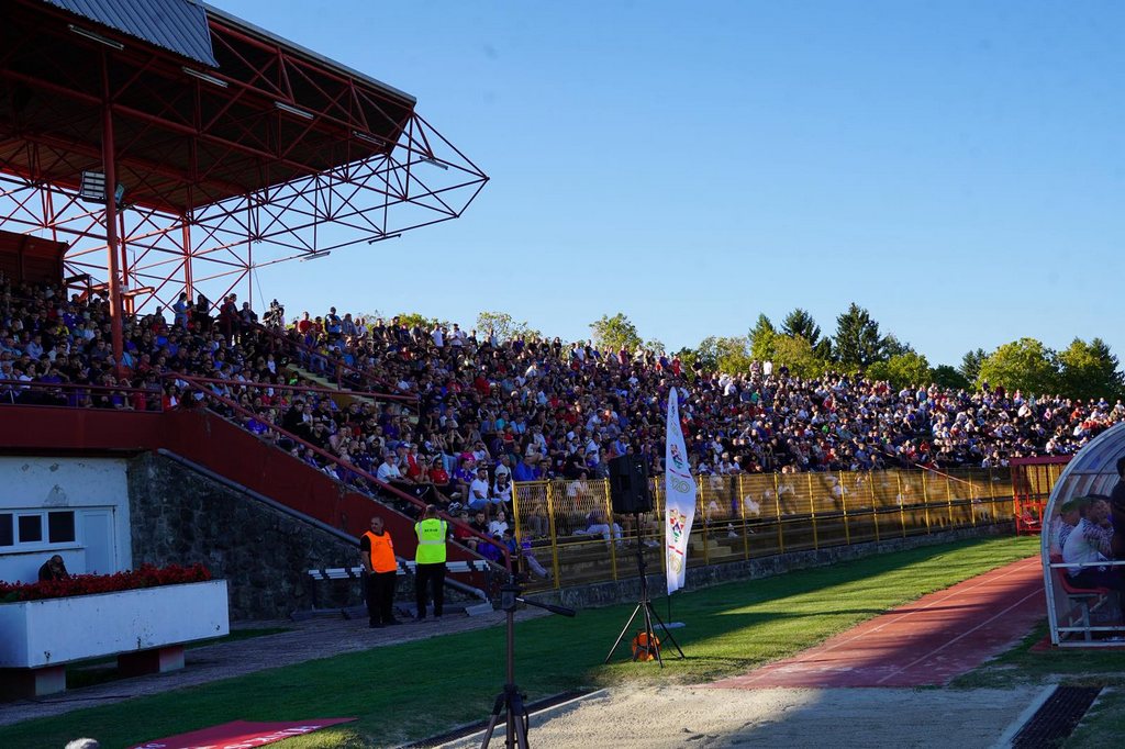 120 godina najstarijeg hrvatskog nogometnog kluba Segeste. 3000 gledatelja uveličalo jubilej