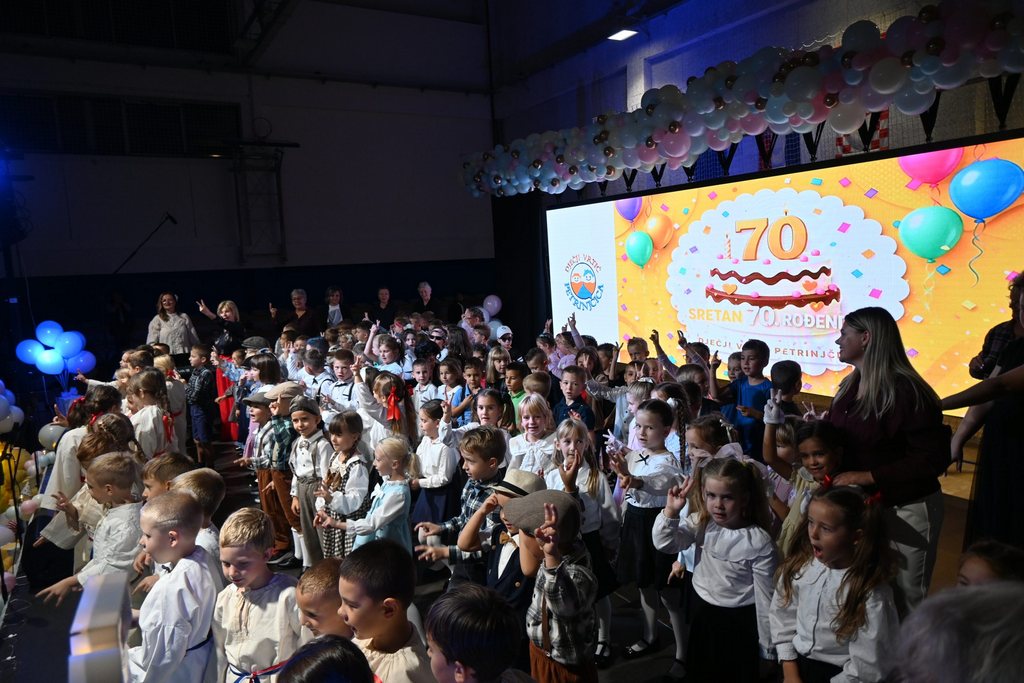 70_godina_petrinjcica0006