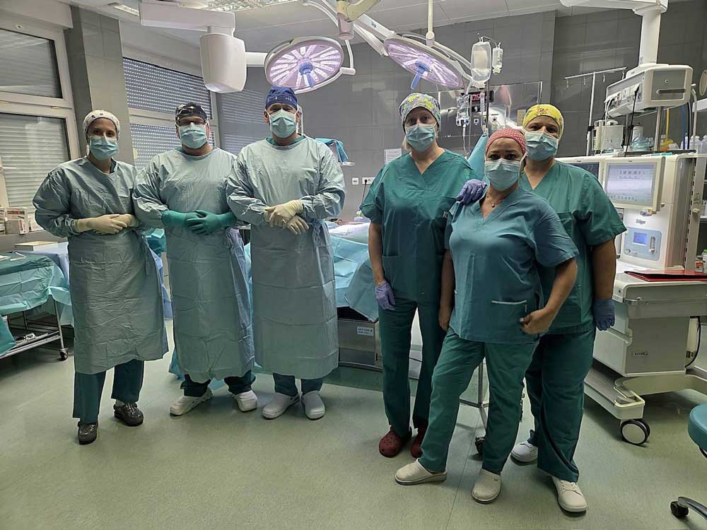 U Općoj bolnici Dr. Ivo Pedišić Sisak uspješno izveden još jedan složen operacijski zahvat