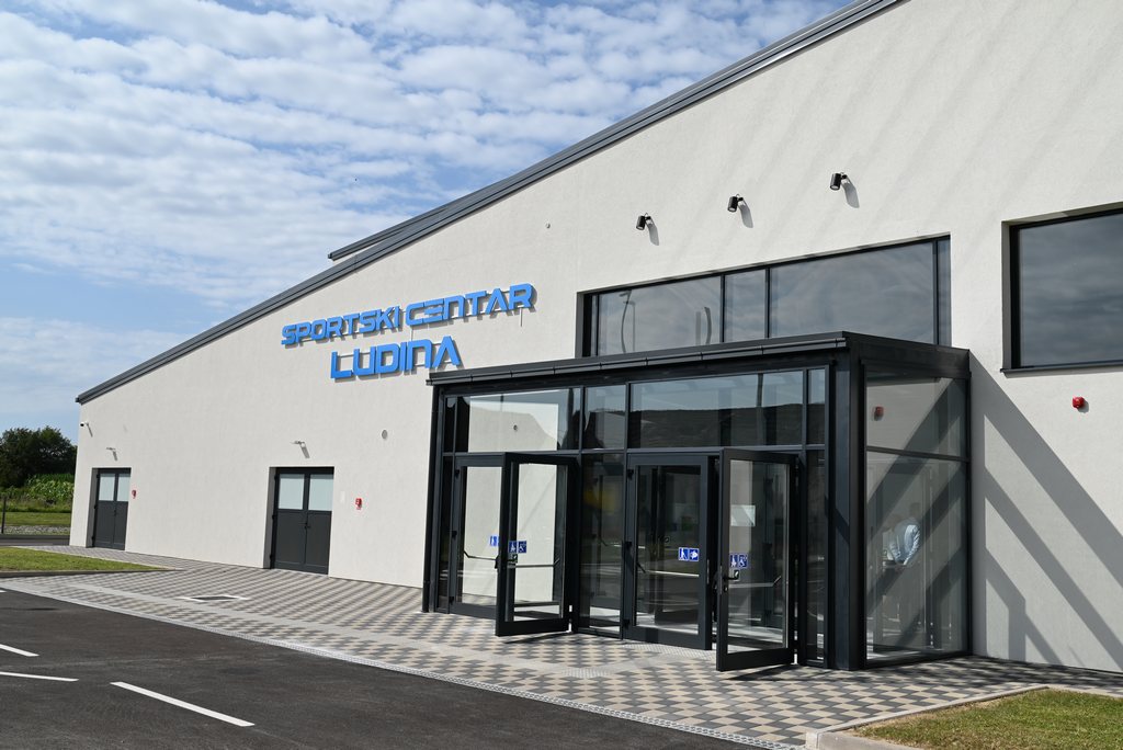 ludina_dvorana_hostel0010