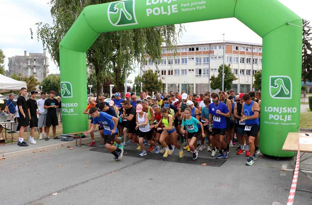 NovskaRUN okupila trkače na devetom izdanju jedinstvene utrke kroz grad i prirodu